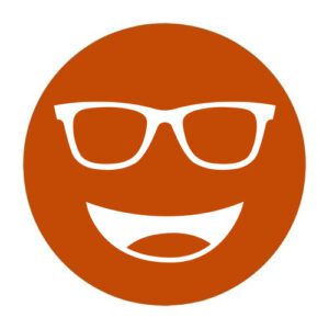 Circular icon with a smiling face wearing glasses in amber, representing the Eschenbach Amber lens tint.