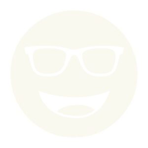 Circular icon with a smiling face wearing glasses in very pale green, representing the Noir #10 lens tint.