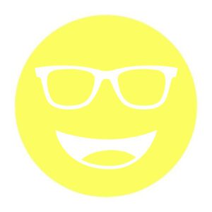 Circular icon with a smiling face wearing glasses in light yellow, representing the Noir #58 lens tint.