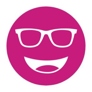Circular icon with a smiling face wearing glasses in dark magenta, representing the Noir #70 lens tint.