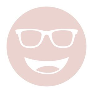 Circular icon with a smiling face wearing glasses in light pink, representing the Noir-88 lens tint.